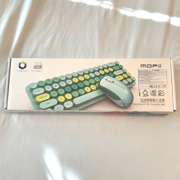 Pink Wireless Typewriter Keyboard and Mouse Set - Picture 6 of 6